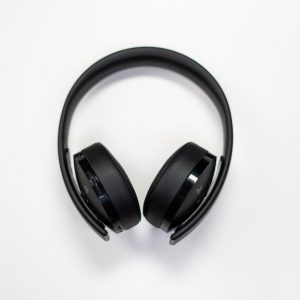 earphones